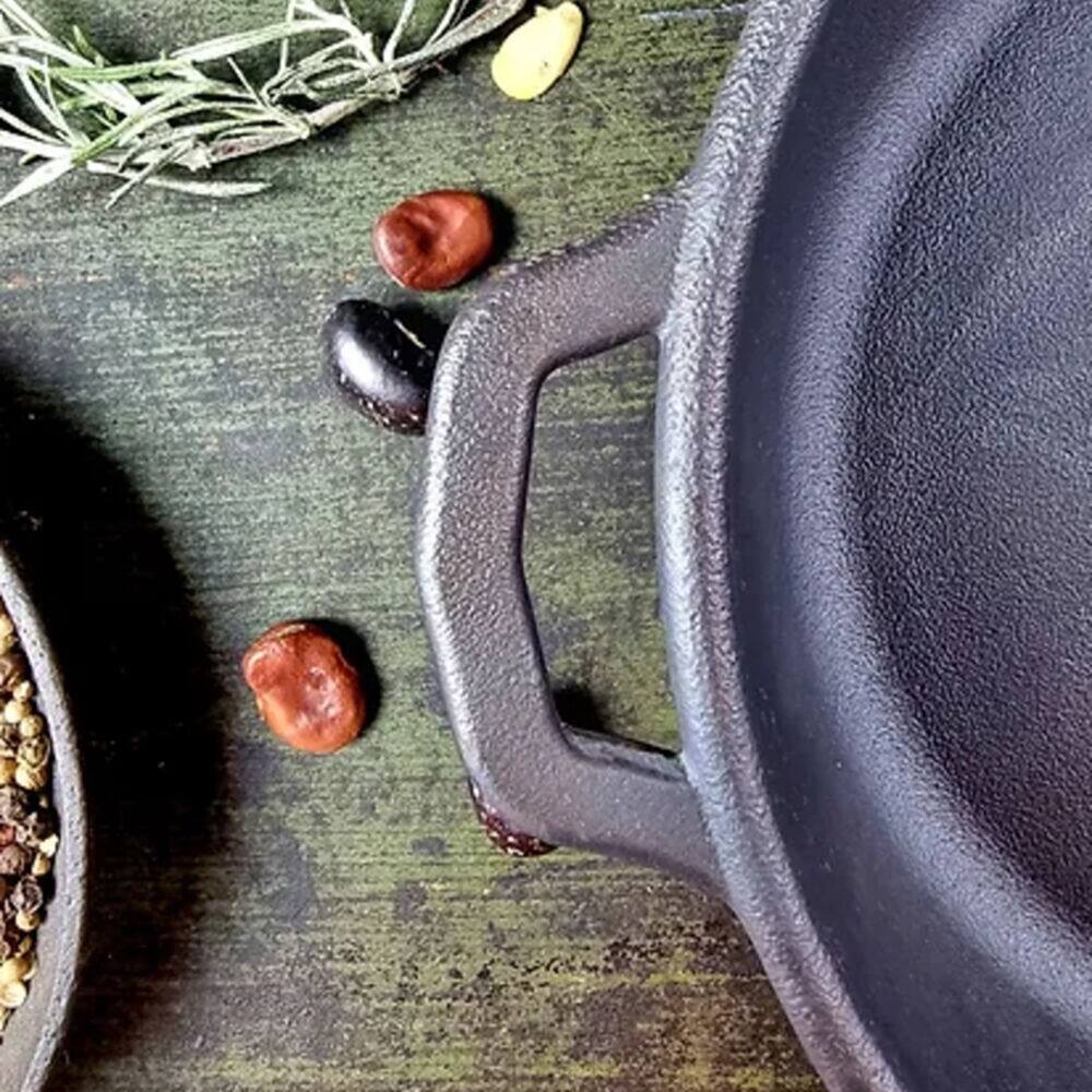 Cast Iron Frying Pan Brazier w/ Wooden Handle with Glass Lid Bed Bath