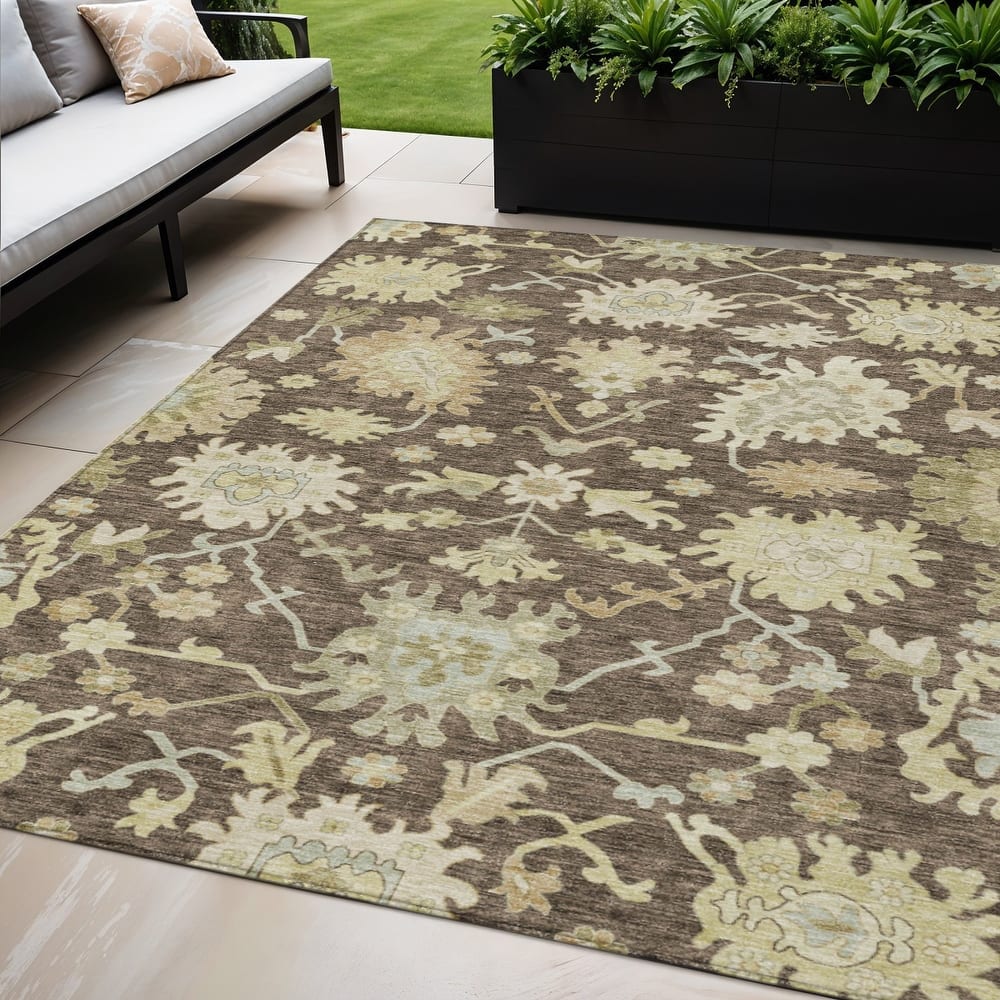 HomeRoots Floral Traditional Rectangle Outdoor Rug
