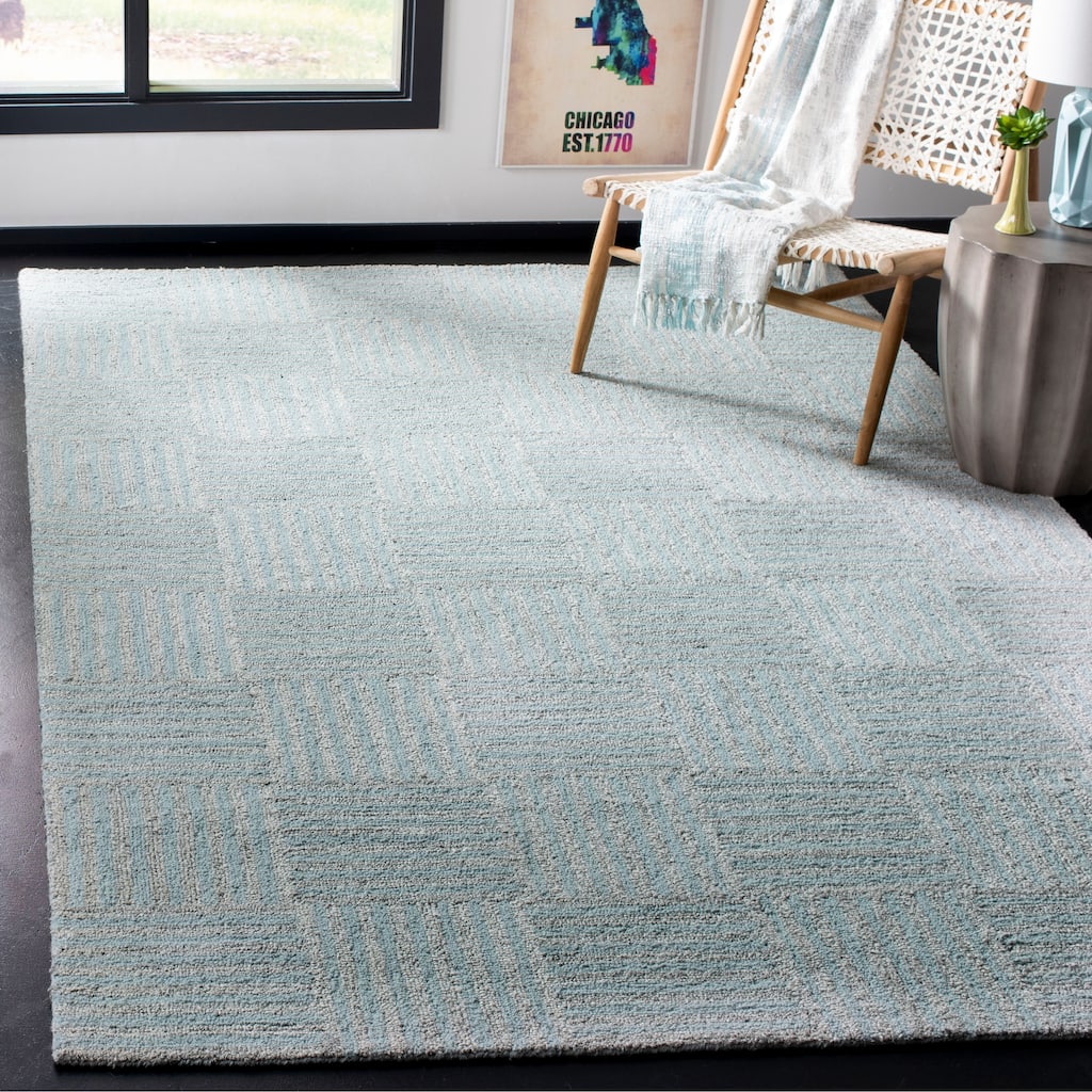 SAFAVIEH Handmade Abstract Silviea Modern Viscose Rug