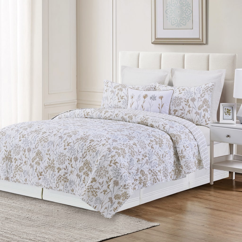 Carmella Fields Cotton Blend Quilt Bedding Set