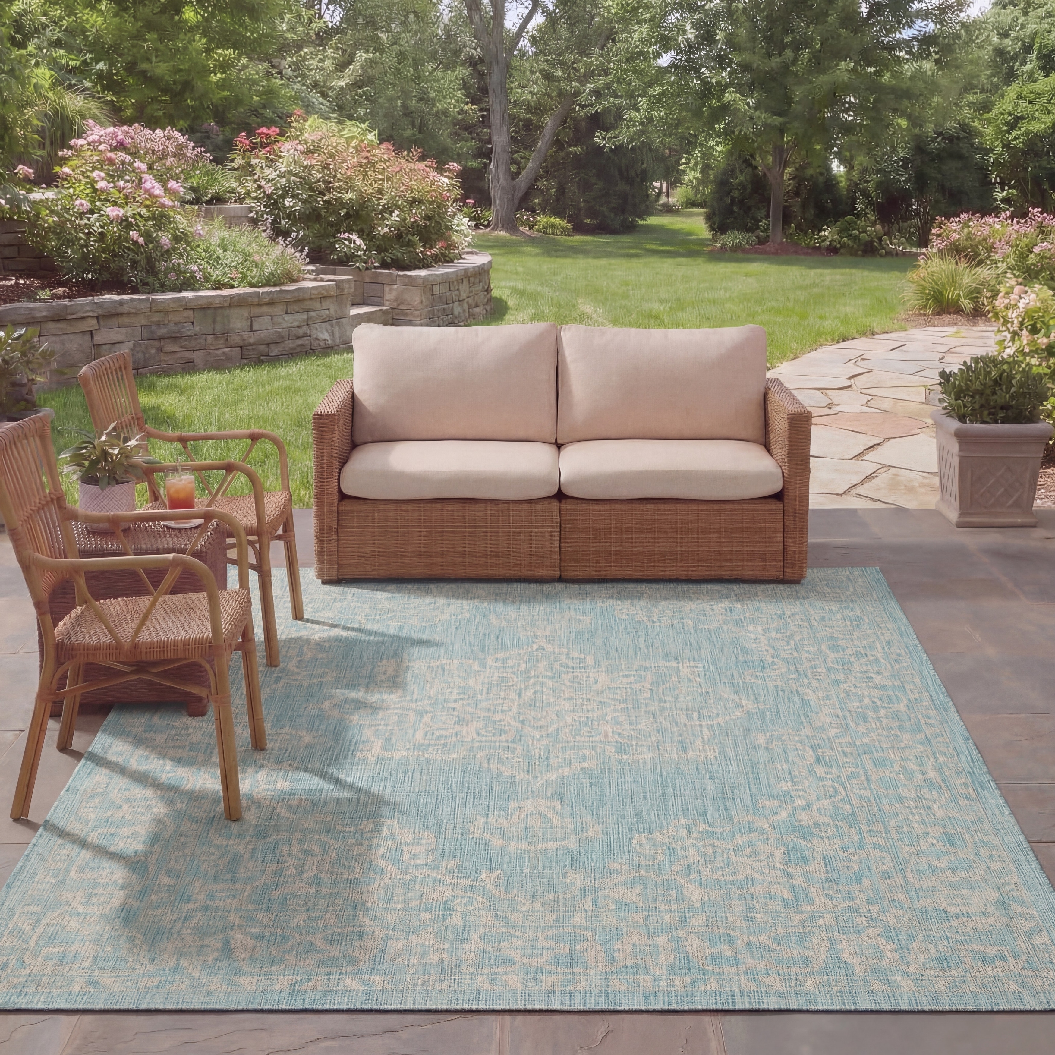 SAFAVIEH Courtyard Karolyn Medallion Indoor/ Outdoor Waterproof Patio Backyard Rug