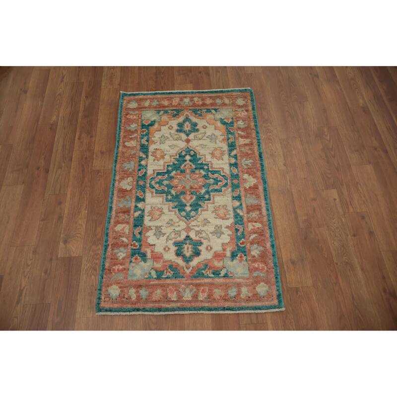 Hand Knotted Oriental 100% Wool Carpet Transitional Floral Beige & Ivories Oushak Area Rug - 3' 0'' X 2' 0''
