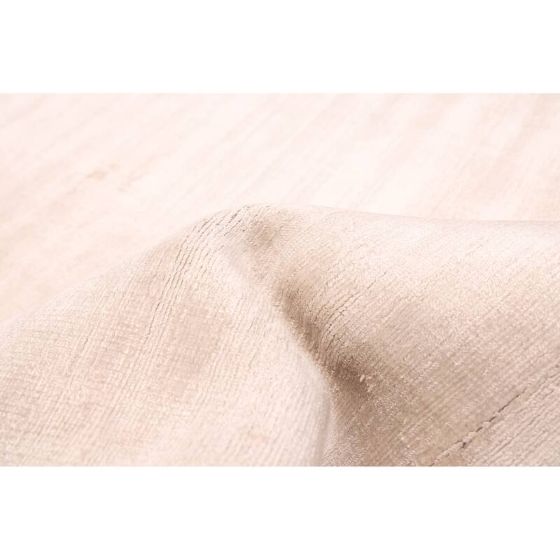 ECARPETGALLERY Hand Loomed Shimmer Ivory Viscose Rug - 6'6 x 9'7