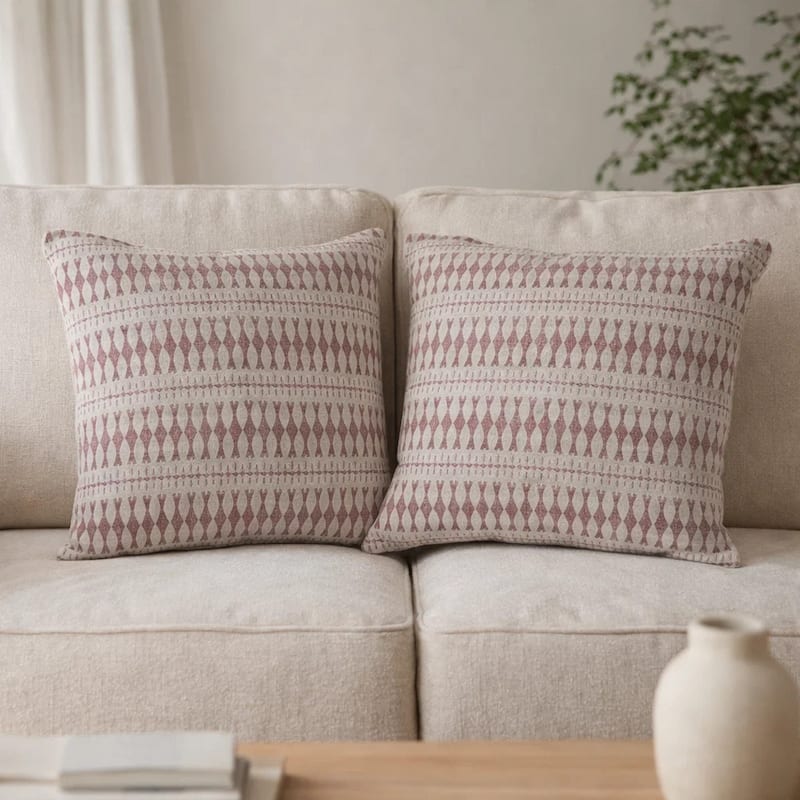 Contemporary Style Simple Traditionally Designed Set of 2 Throw Pillows, Red