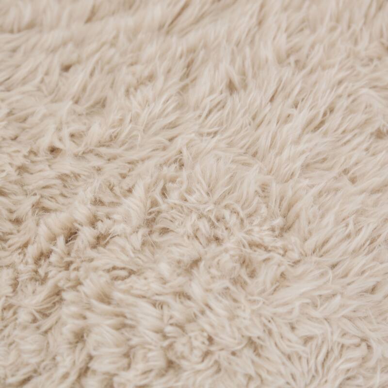 Furniture of America Ylena Modern 6-Piece Faux Fur Foam Modular Compressed Sofa Bed