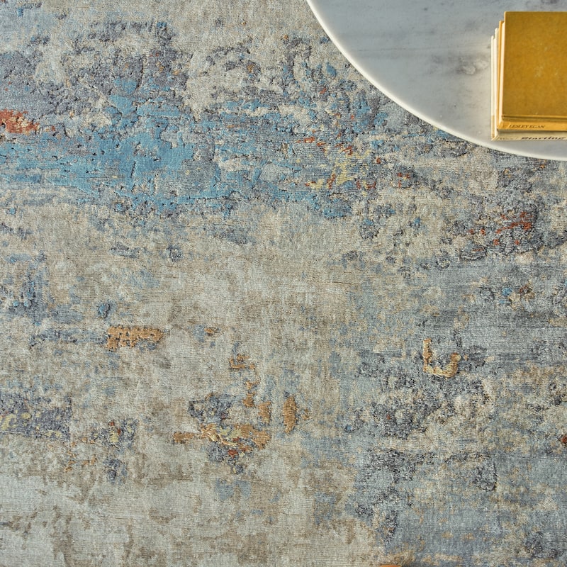 EXQUISITE RUGS Laureno Hand-knotted Bamboo Silk Blue Multi Area Rug.