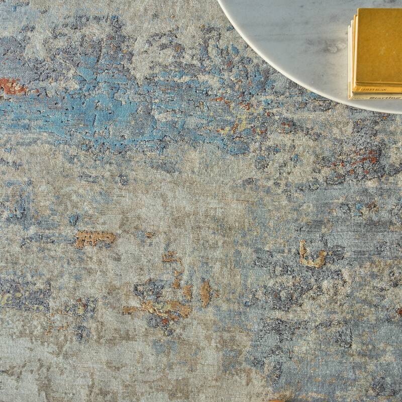 EXQUISITE RUGS Laureno Hand-knotted Bamboo Silk Blue Multi Area Rug.