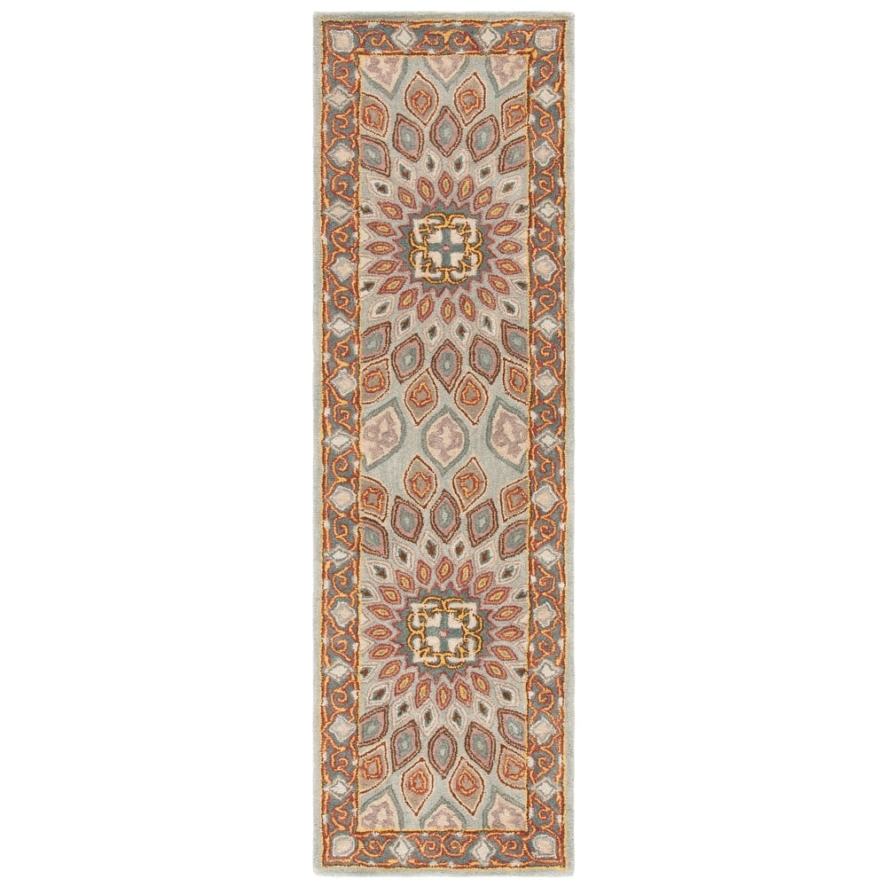 SAFAVIEH Handmade Heritage Wayfarer Traditional Oriental Wool Rug