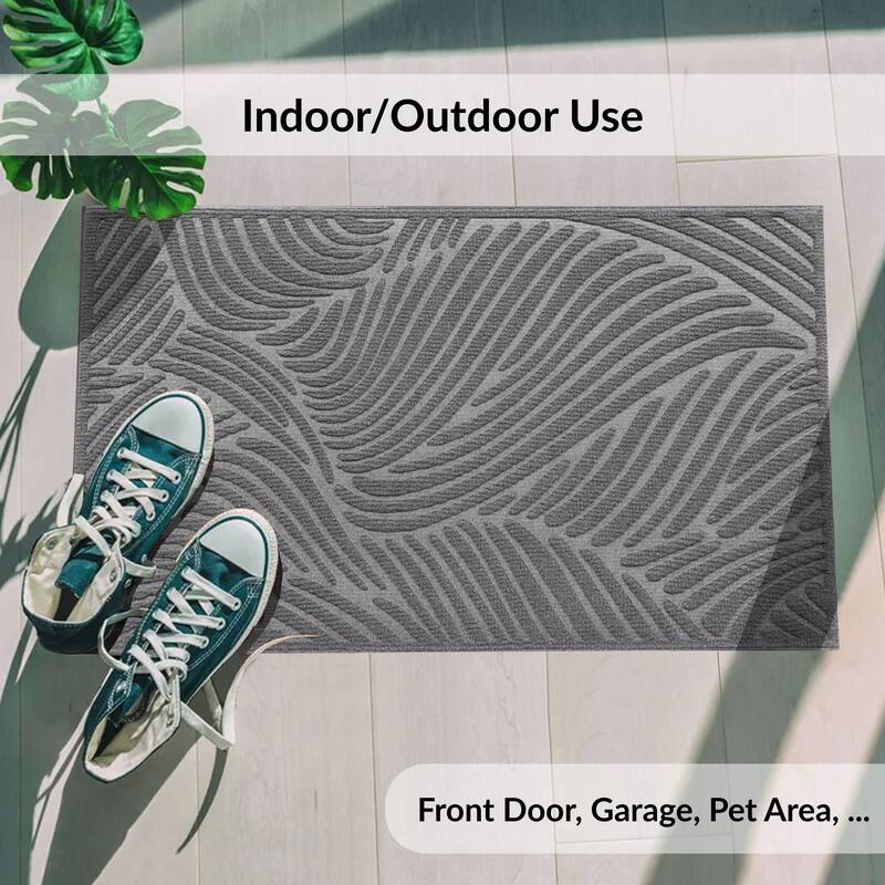 Heavy-Duty Dirt-Trapping Rubber Doormat with Raised Pattern