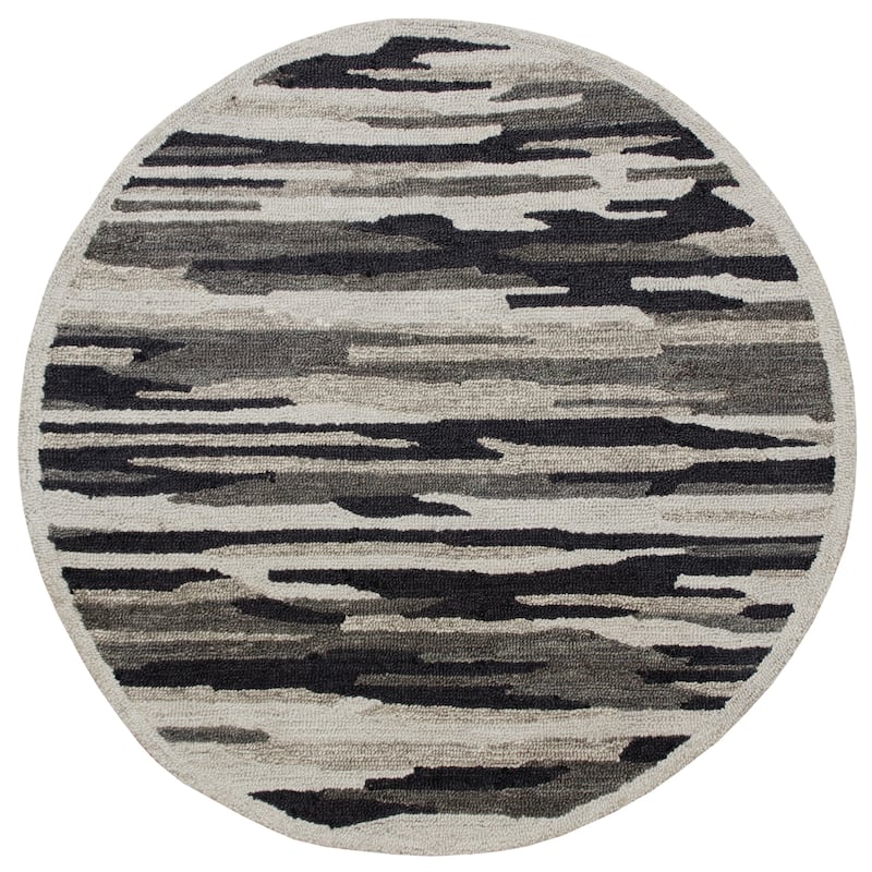 Sevita Distressed Cabin Camouflage Round Rug