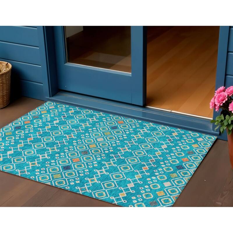 HomeRoots Geometric Modern Rectangle Outdoor Rug - 3' x 5'