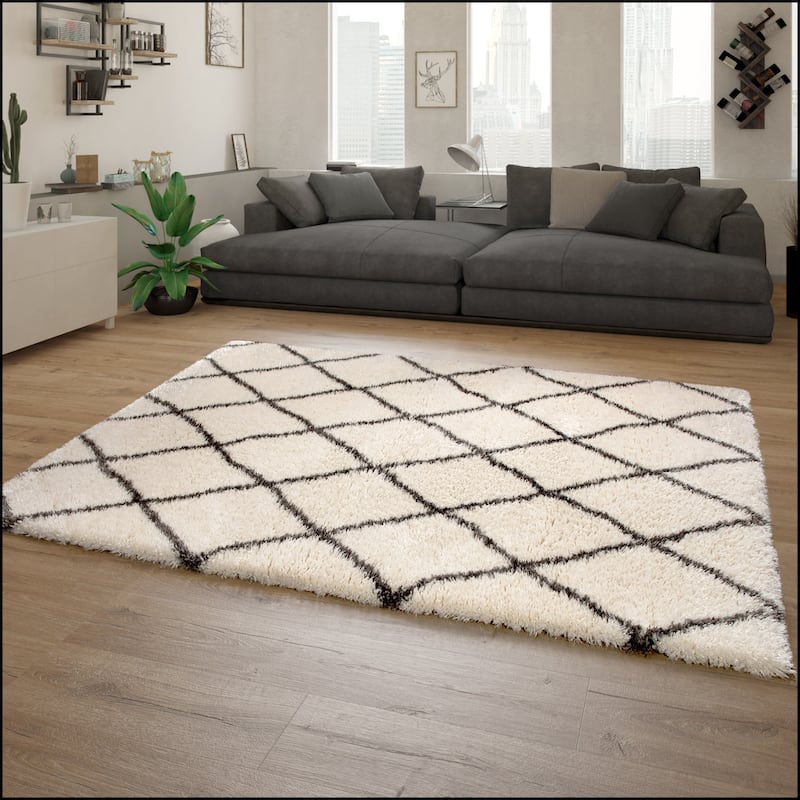 Modern Shag Rug with Scandinavian Pattern, Flokati Style in Cream Grey