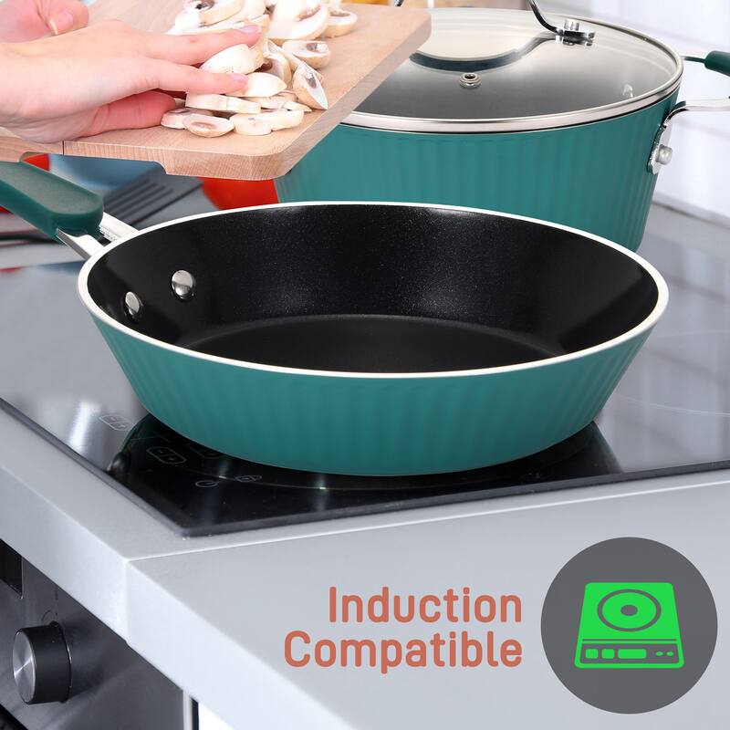 NutriChef 11 Piece Nonstick Elegant Lines Pattern Kitchen Cookware Set, Teal - 15.92