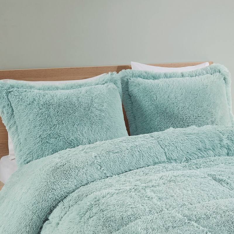Full/Queen Ombre Shaggy Long Fur Comforter Mini Set