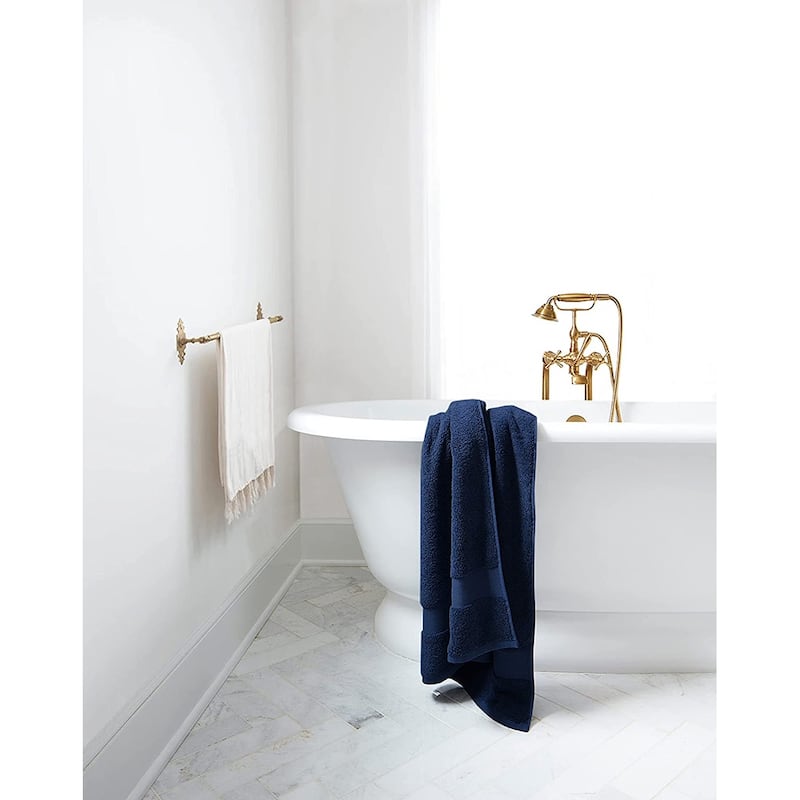 Delara Organic Cotton Luxuriously Plush Bath Towel Pack of 4 |GOTS & OEKO-TEX Certified |650 GSM Long Staple