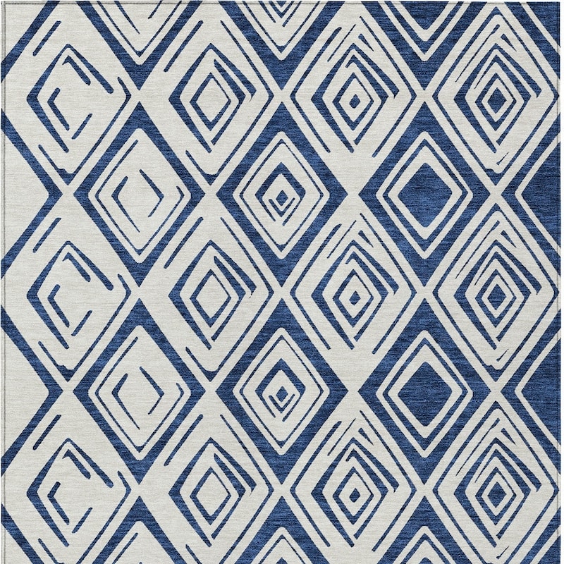 HomeRoots Geometric Transitional Rectangle Outdoor Rug
