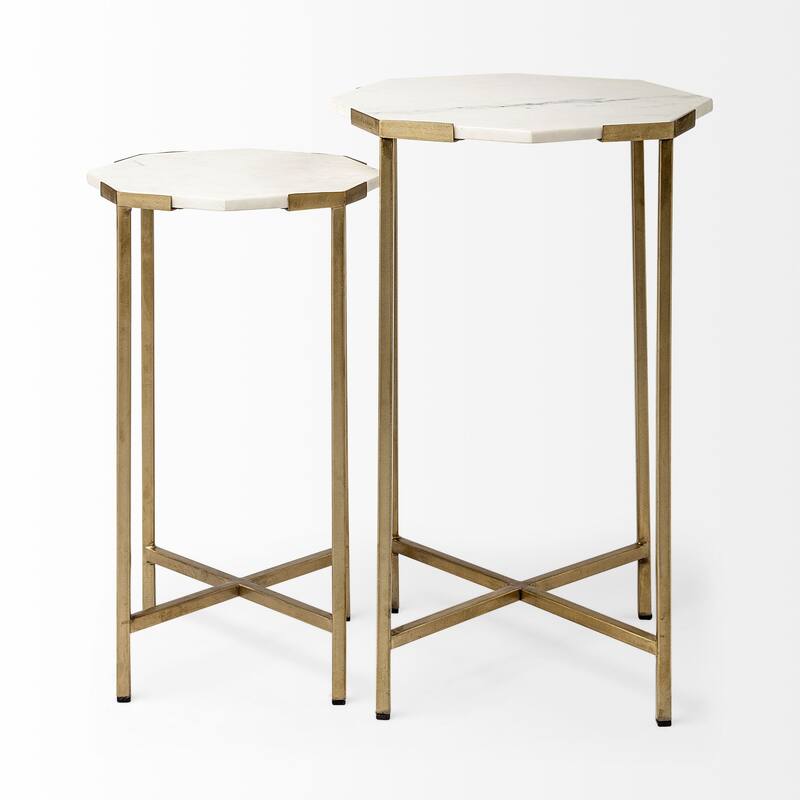 HomeRoots 25" White Marble Round End Table - 15.5' X '24.5' X '15.5