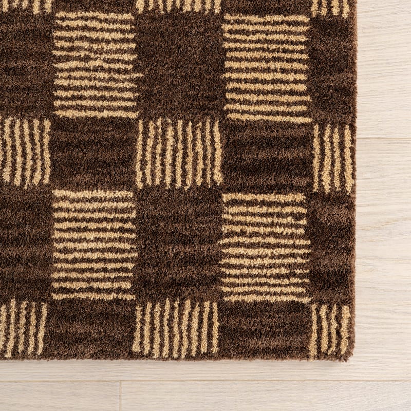 Quince Checkered Wool Area Rug