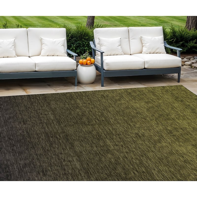 HomeRoots Abstract Transitional Rectangle Outdoor Rug - 9' X 12'