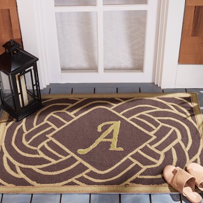 SAFAVIEH Hand-hooked Monogram Radica M Chocolate Rug