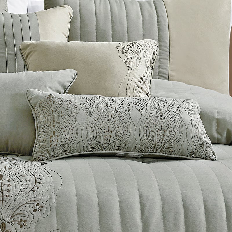Kaleen Luxury 7 Piece Comforter
