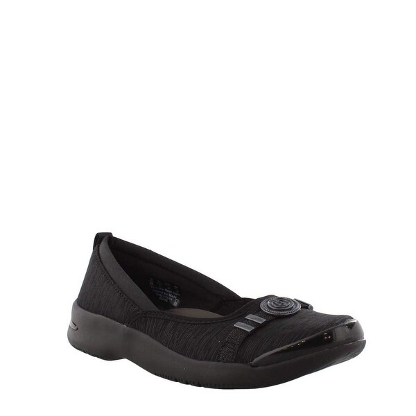 bzees aspire slip on