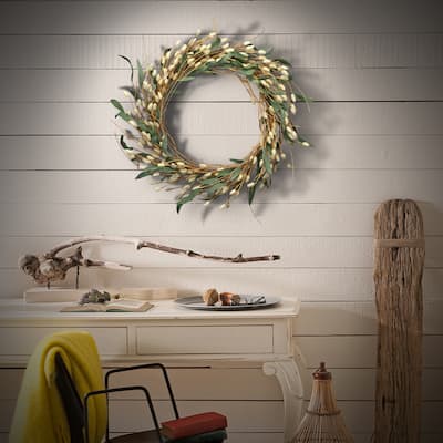 Albino Willow Pick Wreath 24"