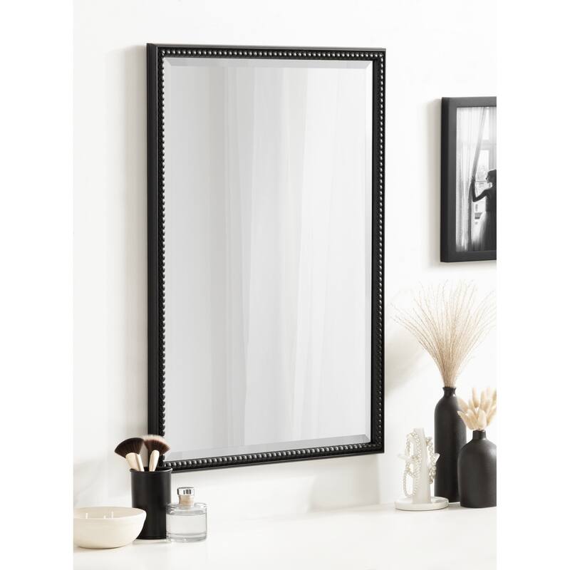 Kate and Laurel Makenna Rectangle Wall Mirror