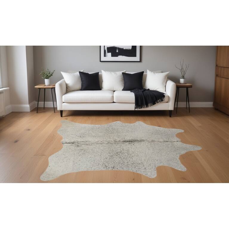 Moba Stain Resistant Area Rug By HomeRoots - 84' X '60' X '0.1 - 84' X '60' X '0.1 - Light Gray - Novelty