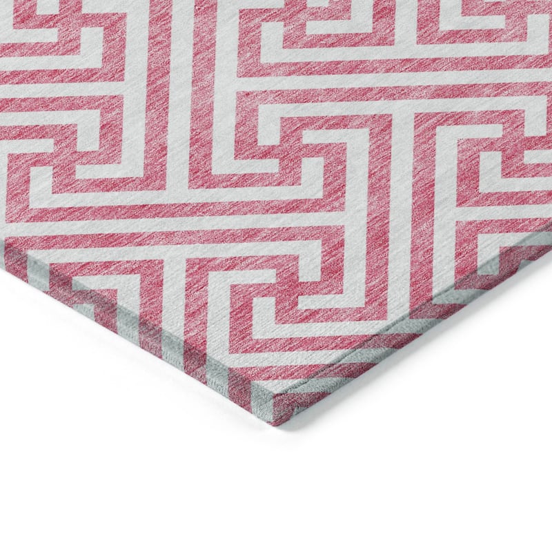 Machine Washable Indoor/ Outdoor Chantille Geo Modern Rug