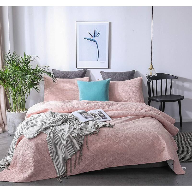 KASENTEX Quilted Coverlet Set Pre-Washed Microfiber Soft Warm Bedspread, Contemporary Star Design - Pink - Queen