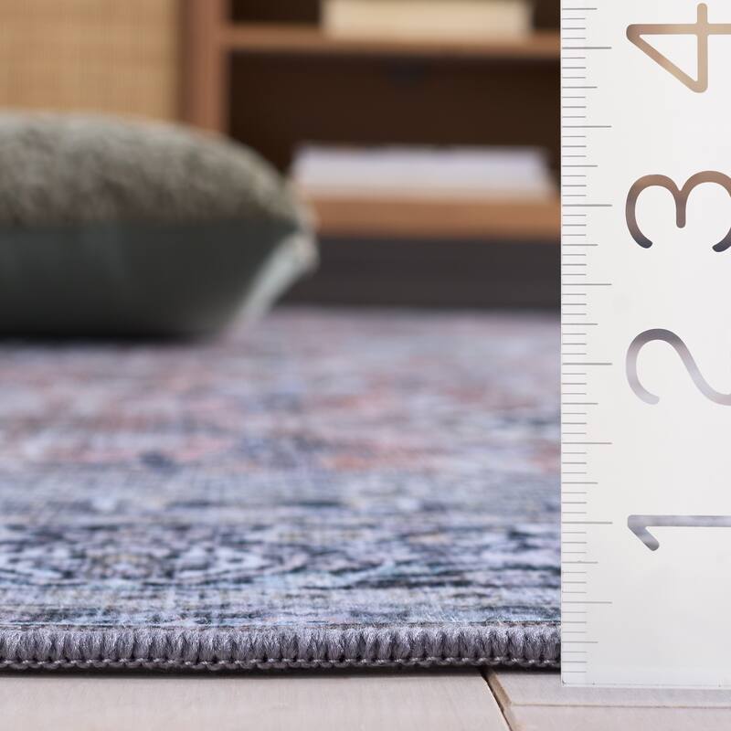 SAFAVIEH Tucson Gunnþora Machine Washable & Slip Resistant Rug