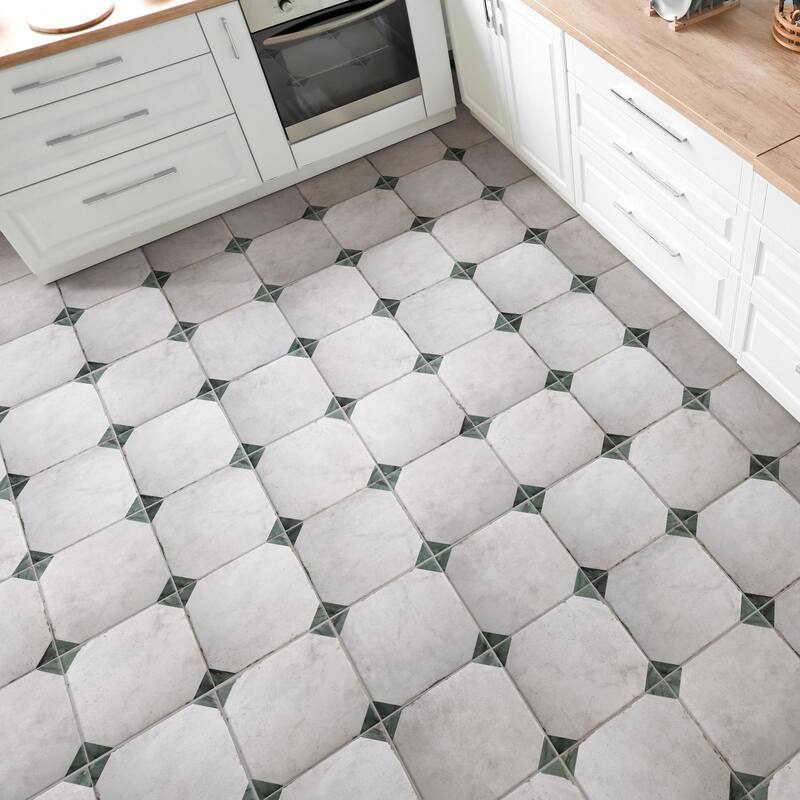 Merola Tile Renaissance Deco Emerald Corner 7-7/8" x 7-7/8" Porcelain Floor and Wall Tile
