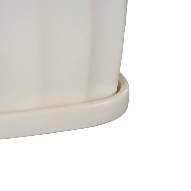 Black or White Ceramic Ribbed Indoor Outdoor Planter with Attached Saucer (Set of 3)