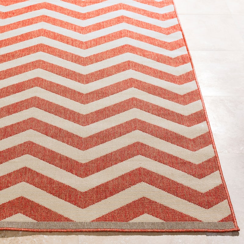 Artistic Weavers Chevron Stripe Indoor/ Outdoor Area Rug