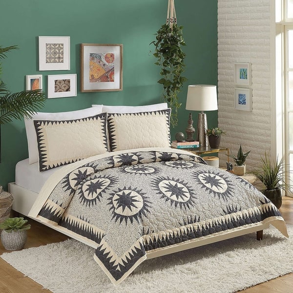 Soleil 100% Cotton 3-Piece Quilt Set by Jungalow - Queen