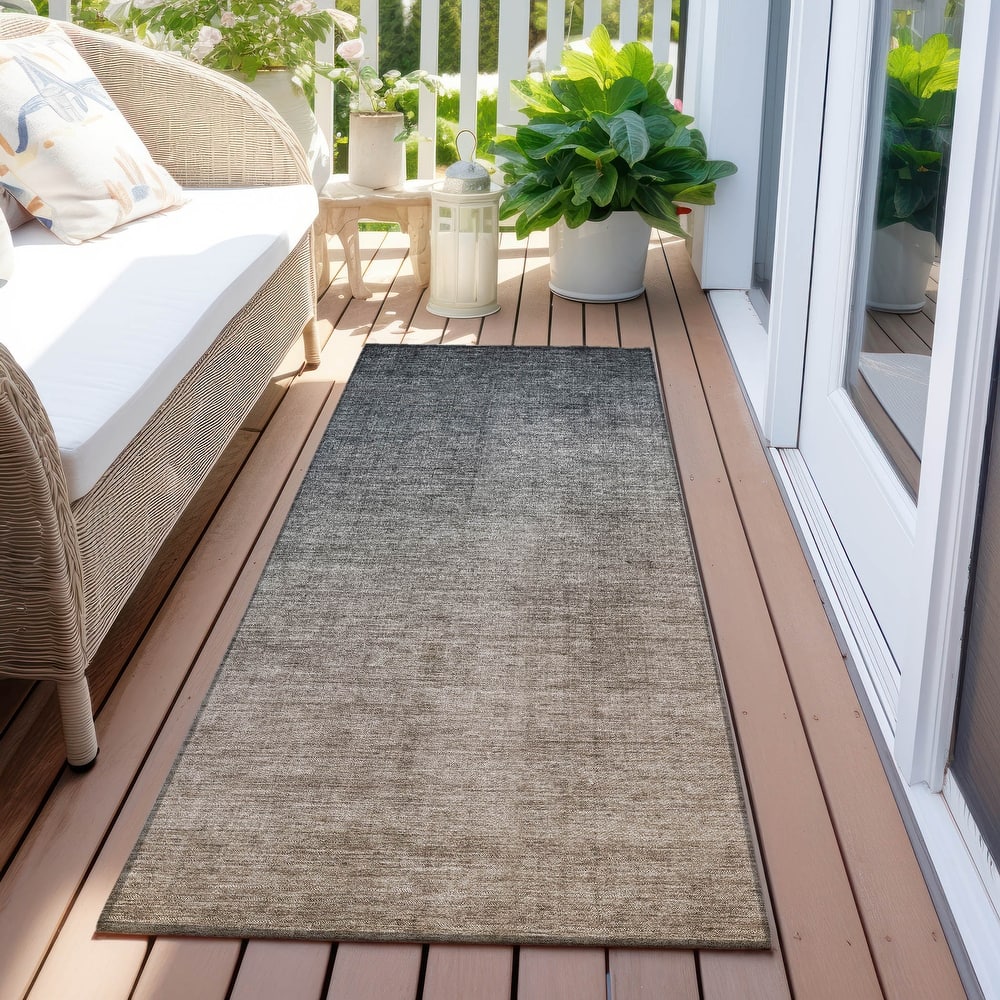 Machine Washable Indoor/ Outdoor Modern Ombre Chantille Rug