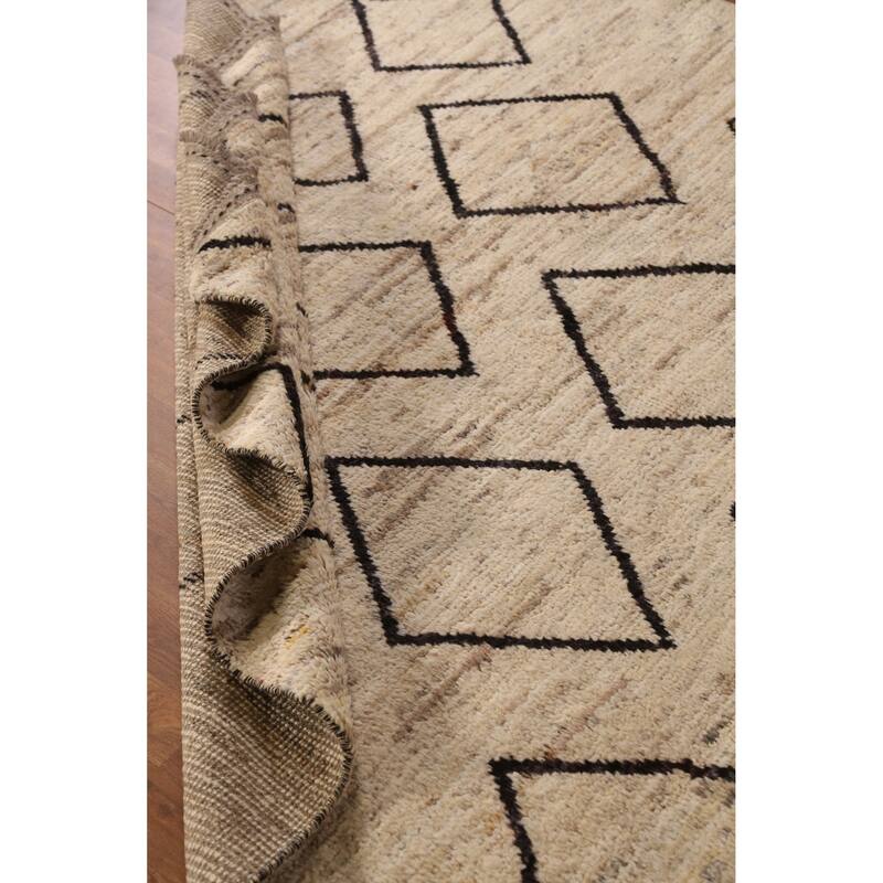 Geometric Moroccan Oriental Rug Hand-Knotted Beige Wool Carpet - 6'7" x 9'11"