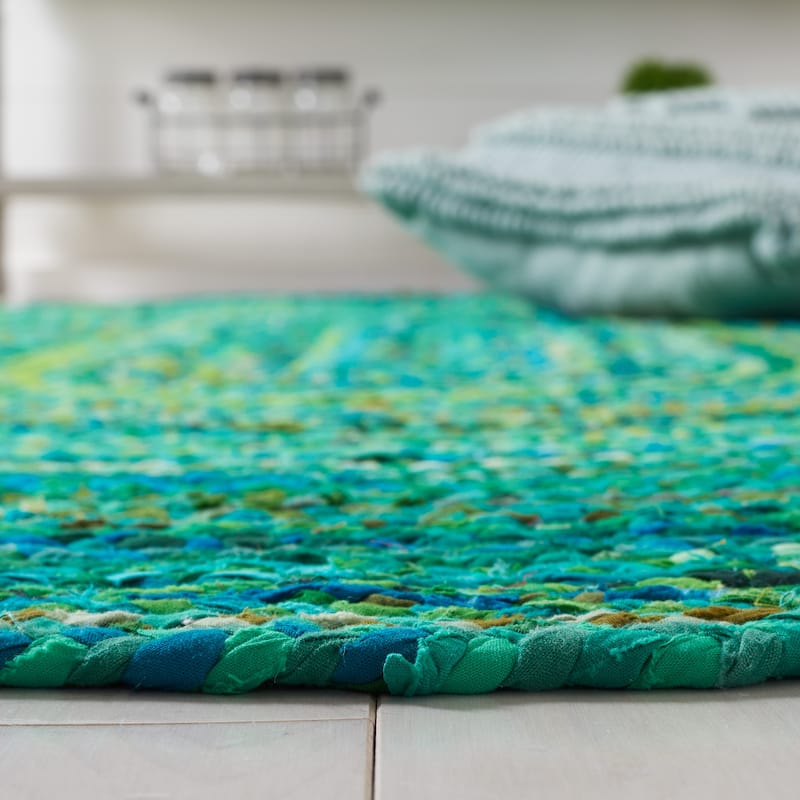SAFAVIEH, Handmade Braided Teodora Country Cotton Rug