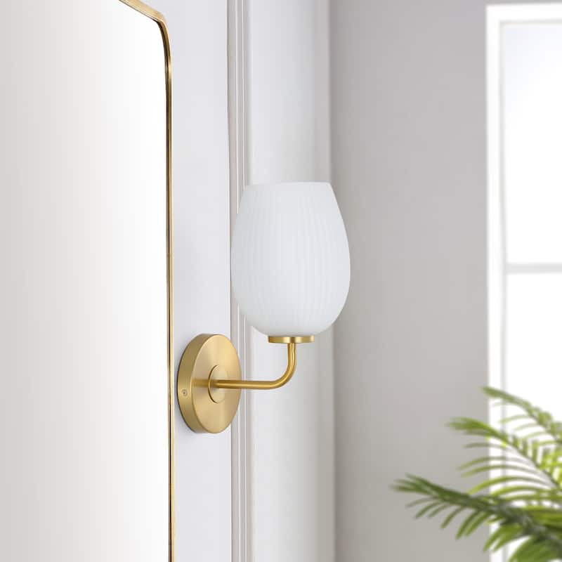 SAFAVIEH Lighting Idina Wall Sconce - 8" W x 6" D x 13" H