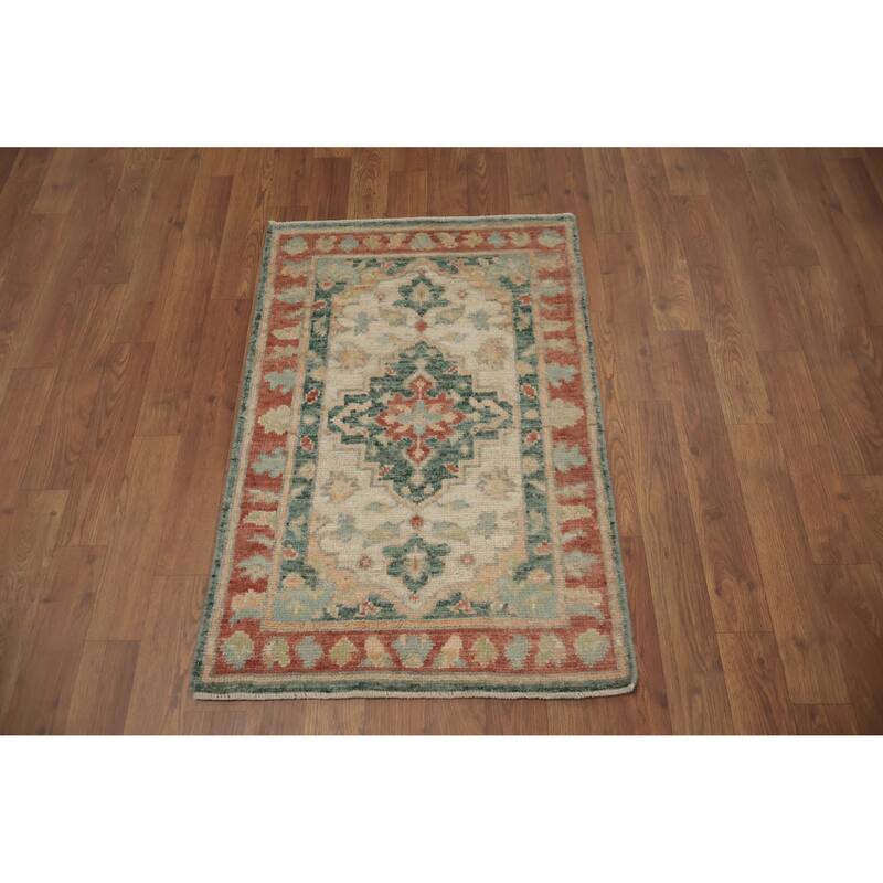 Hand Knotted Oriental 100% Wool Carpet Transitional Floral Beige & Ivories Oushak Area Rug - 3' 0'' X 2' 1''