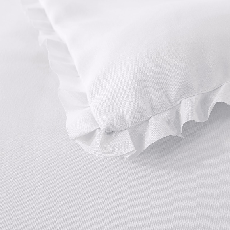 Ruffled Edge Down Alternative Blanket