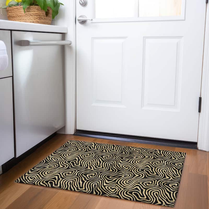 Premium Washable Super Soft Modern Maze Mayfield Rug - Black - 1'8" x 2'6"