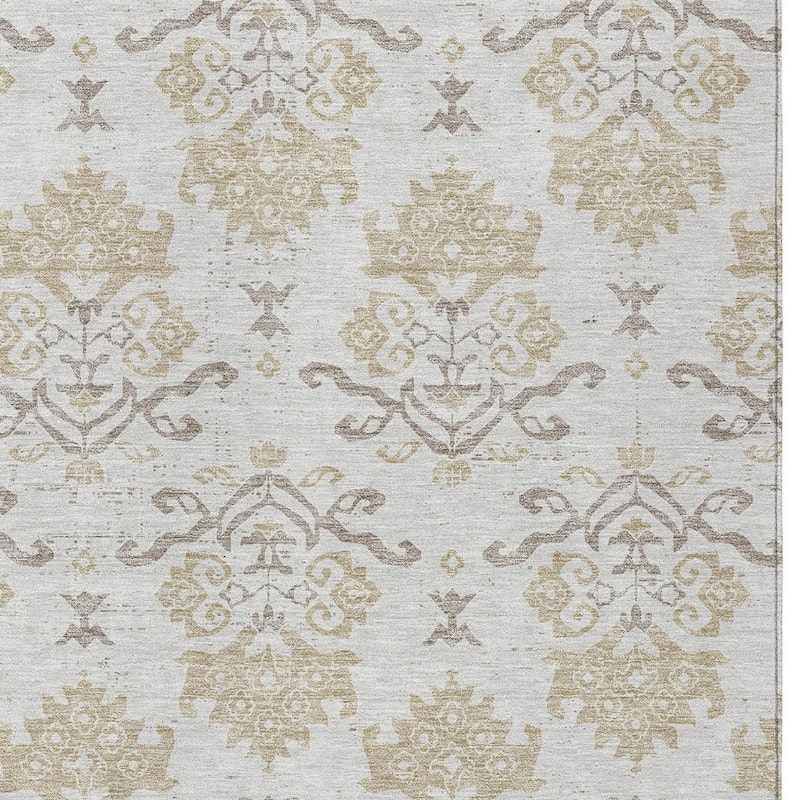 HomeRoots Oriental Transitional Rectangle Outdoor Rug