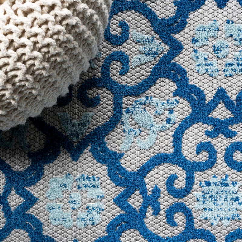 JONATHAN Y Crisantemo Tile Trellis High-Low Indoor/Outdoor Area Rug