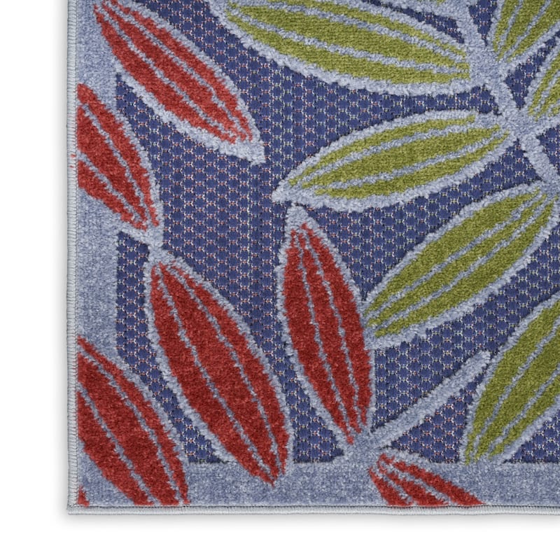 HomeRoots Contemporary Rectangle Outdoor Rug - 4' X 6'