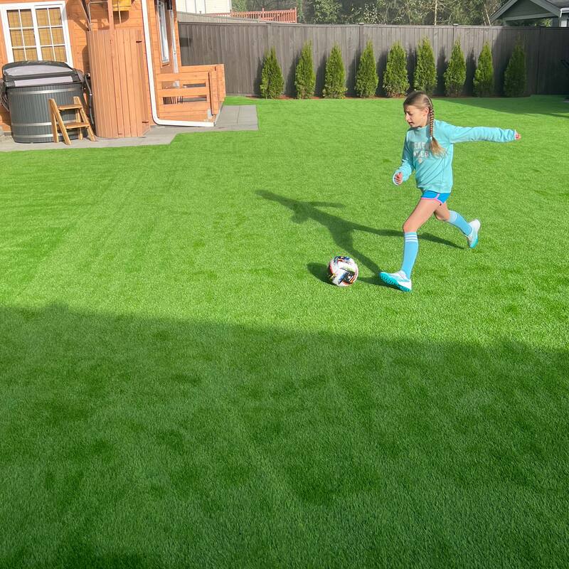 ALEKO Artificial Synthetic Landscape Fake 5 x 15 ft Grass Lawn Carpet Mat Turf - 5 x 15 ft