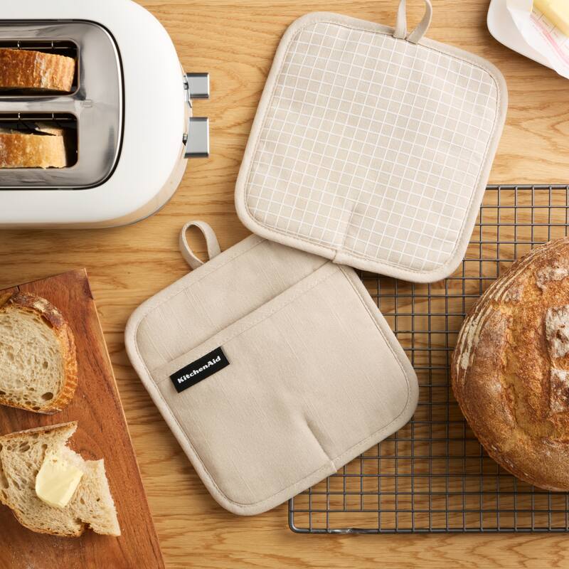 KITCHENAID Gourmet Series Gridlines Pot Holders 2-Pack Set, Heat Resistant up to 600°F, Soft Silicone Grip, Magnetic Cuff