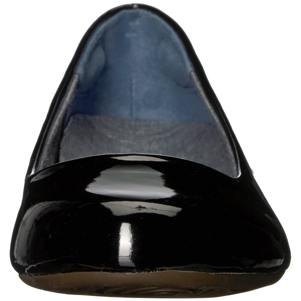 dr scholl's friendly 2 flats