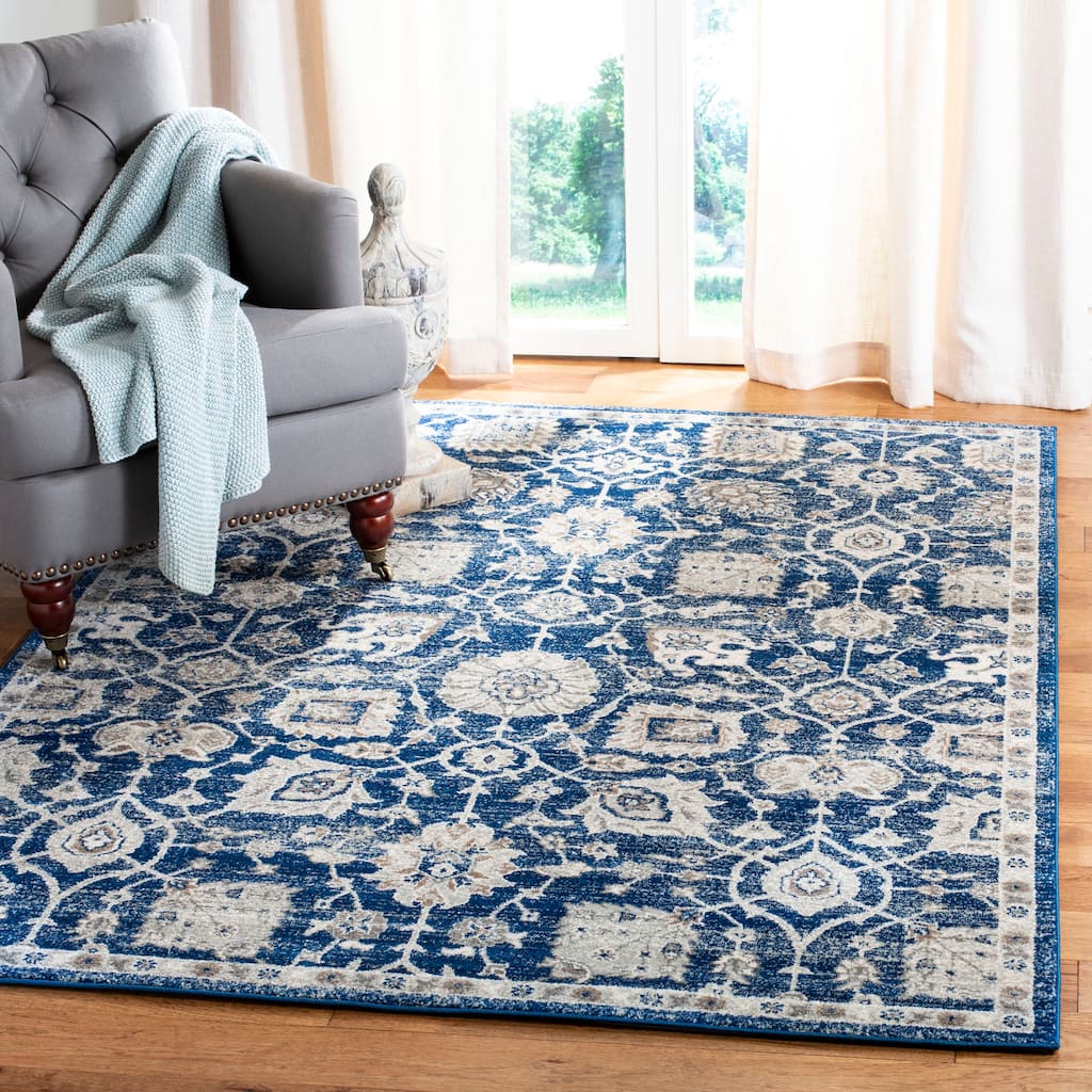 SAFAVIEH Legacy Klaarke Oriental Rug